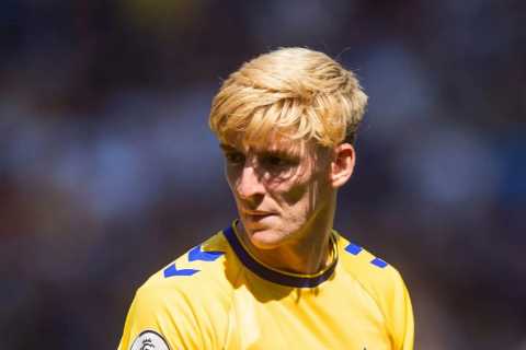 Chelsea told Anthony Gordon NOT for sale at any price… but may still return to Everton with..