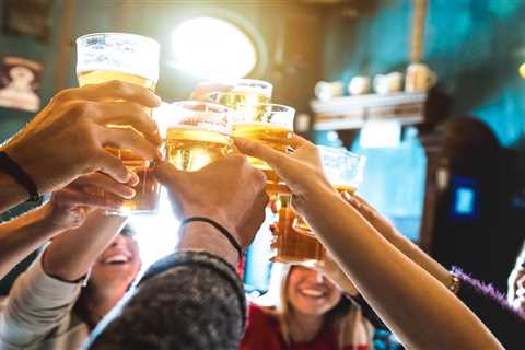 Brits face eye-watering 6% price rises in pubs, bars &amp; restaurants – are you ready for the NINE ..
