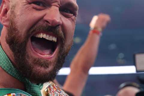 Tyson Fury offered shock return to ring in brutal BARE-KNUCKLE boxing like Paige VanZant after..