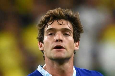 Chelsea star Marcos Alonso’s transfer to Barcelona agreed but being held up by Jules Kounde not..