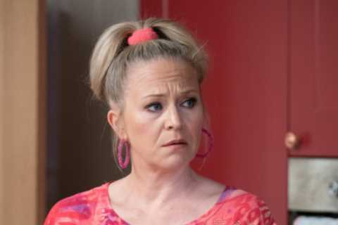 EastEnders spoilers: Linda Carter prepares to go to prison for the car crash as Janine Butcher..