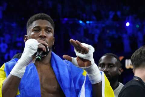 Conor McGregor leaps to Anthony Joshua’s defence over ‘great speech’ and thanks him for ‘shout out’ ..