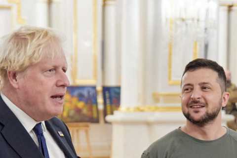 Boris Johnson vows ‘Ukraine can and WILL win this war’ in surprise Kyiv visit