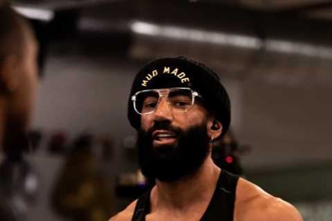 Meet YouTuber Fousey, who fights Deji, suffered a broken nose in boxing debut and dramatically..