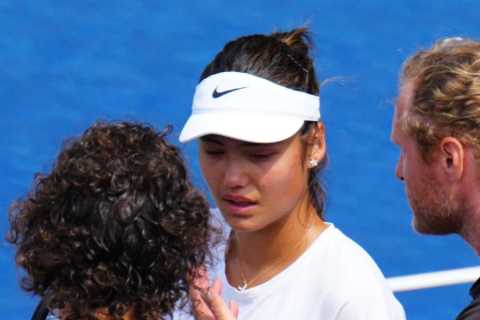 Emma Raducanu breaks down in tears and huge injury concern ahead of US Open with wrist seen being..