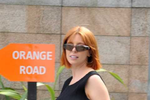 Stacey Dooley shows off tiny baby bump two days before pregnancy announcement