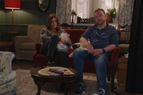 Emmerdale spoilers: Harriet Finch stunned as Dan Spencer tries to kiss her