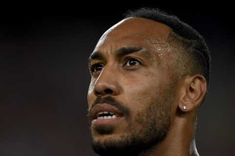 Chelsea transfer for Pierre-Emerick Aubameyang stalling with Blues only willing to give Barcelona..