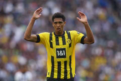 Liverpool ‘verbally agree January transfer for Jude Bellingham and are in talks with Dortmund over..