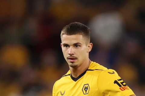 Everton have £8.5m Leander Dendoncker transfer bid rejected by Wolves with Frank Lampard desperate..