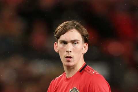 Man Utd ‘ACCEPT Everton’s £20m James Garner transfer bid’ as talks continue over personal terms for ..