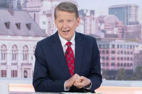 Bill Turnbull’s final TV appearance as he reunited with close friend Susanna Reid on Good Morning..