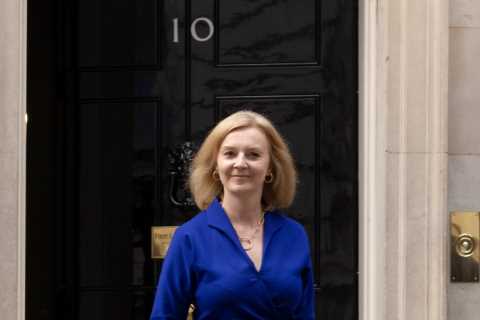 Sun on Sunday poll sends warning to Liz Truss as 81% Brits say Tories not giving enough aid