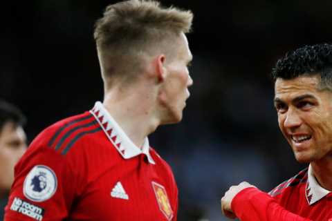 Fans are all saying the same thing as footage of Cristiano Ronaldo geeing up Man Utd stars after..
