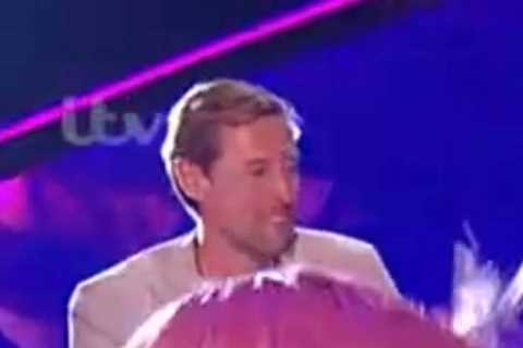 Masked Dancer fans ‘work out’ Scissors is huge ITV star – insisting old TV role is a ‘huge clue’