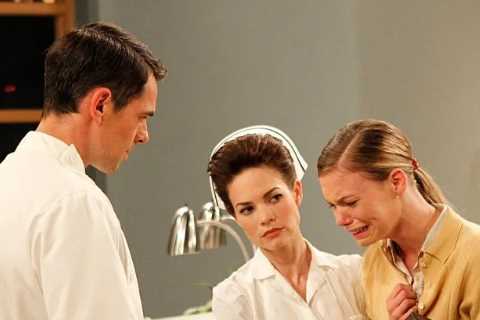 Why did Nelle leave General Hospital?