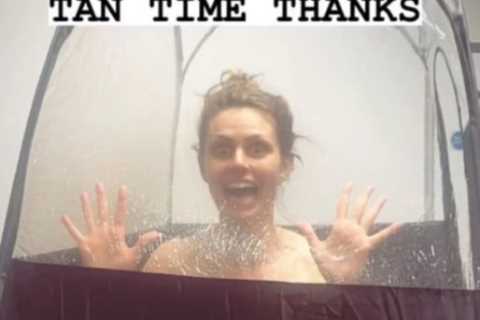 Strictly stars Ellie Taylor and Jayde Adams strip completely nude as they ‘get their bits’ spray..