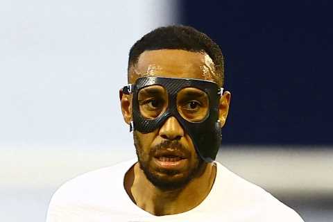 Chelsea owners call Pierre-Emerick Aubameyang to reassure Tuchel’s deadline-day signing of future..