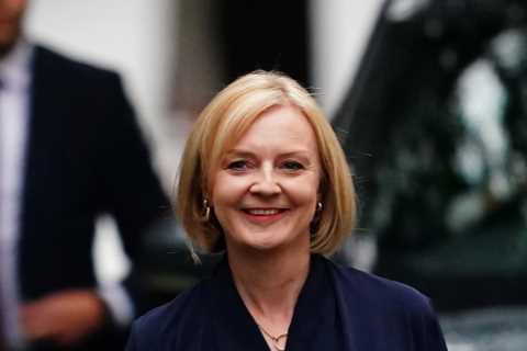 Liz Truss set to give fracking the go-ahead as part of her landmark energy package