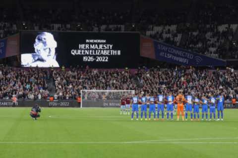 Premier League chiefs will decide whether to cancel this weekend’s fixtures following death of The..