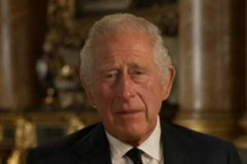 King Charles says ‘thank you’ to his mama the Queen as she ‘begins her last great journey to join..