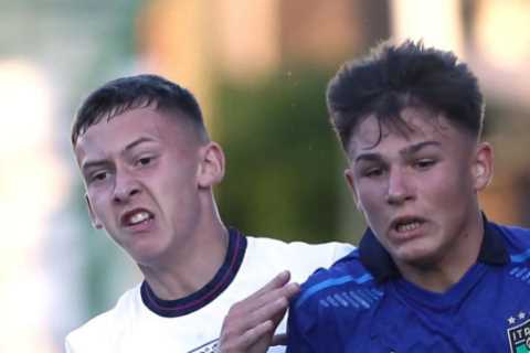 Newcastle out to raid bitter rivals Sunderland in £2.5m transfer swoop for highly-rated teen Chris..