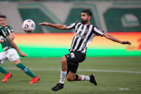 Wolves to put Diego Costa through mini pre-season after shock free transfer but ex-Chelsea star..