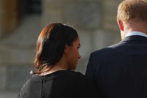 Meghan Markle offering Prince Harry total support as he’s ‘overwhelmed by grief’, body language..