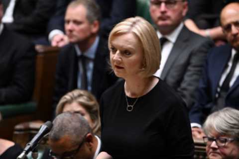 Liz Truss will announce tax-slashing mini-Budget even if Parliament not sitting after Queen’s death