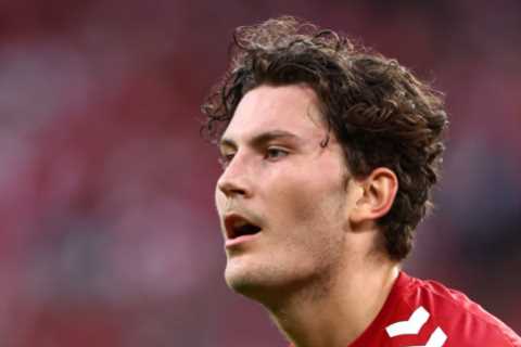 Denmark striker Jonas Wind begs Arsenal to sign him in ‘dream’ transfer just months after joining..