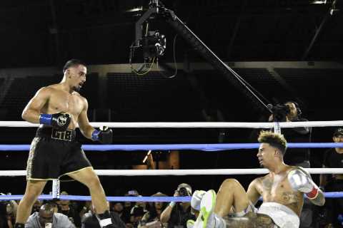 Watch AnEsonGib KO Austin McBroom after climbing off canvas and flooring FIVE times in ‘best..