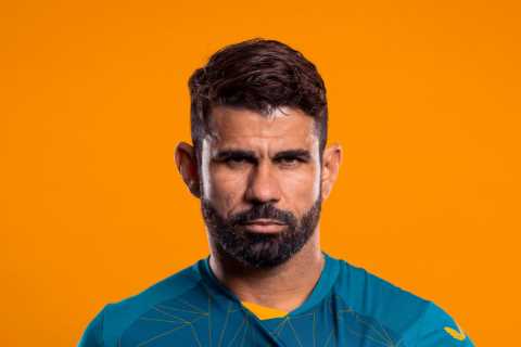 Wolves announce Diego Costa signing on free transfer as Lage snaps up ex-Chelsea ace after quitting ..