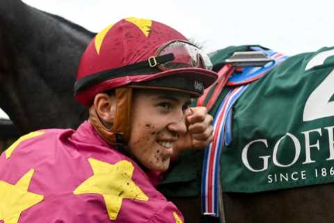 ‘If Frankie gives him s**t he can knock him out!’ – Teen jockey Dettori branded a ‘disgrace’ hits..