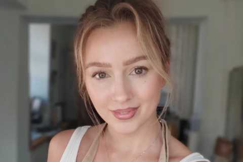 Inside stunning Bake Off star Rebecca’s glam life of bikinis and jet-set trips as hit show returns