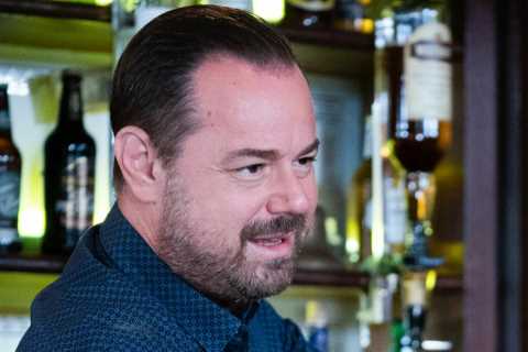 EastEnders spoilers: Janine Butcher gets shocking bombshell during hospital visit