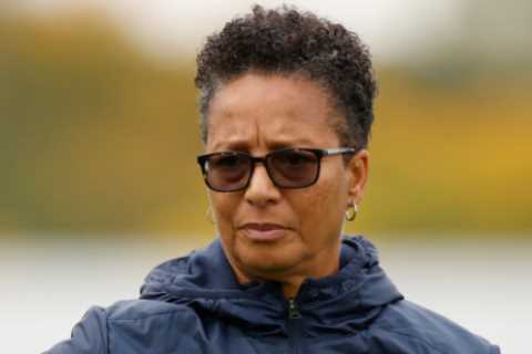 Powell is ‘not surprised’ by Chelsea hiring Potter and hints at  additions for Brighton in January..