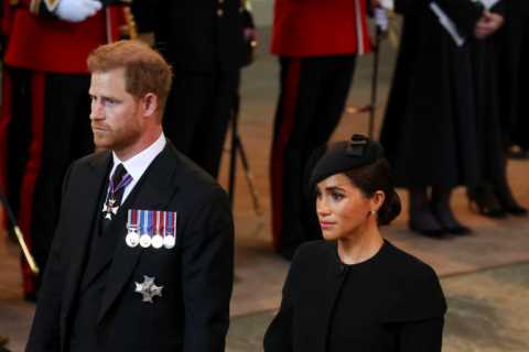Prince Harry &amp; Meghan Markle have a secret ritual to communicating how they feel without words, ..