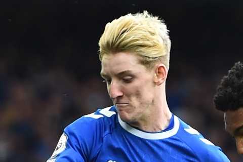 Everton to hand Chelsea target Anthony Gordon new deal worth SIX TIMES his salary – plus £75million ..
