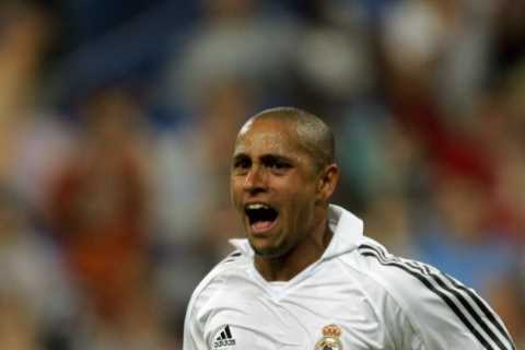 Brazil legend Roberto Carlos ‘agreed’ Chelsea transfer and only had to sign contract before deal..