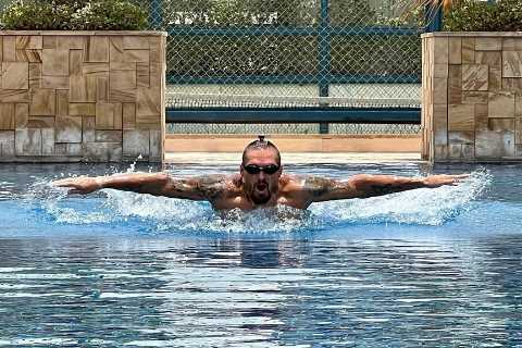 Oleksandr Usyk reveals he once FAINTED after holding breath underwater for FOUR MINUTES in extreme..