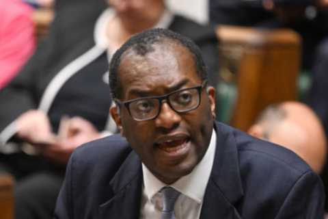 UK slips into recession but Chancellor Kwasi Kwarteng says it’ll be ‘shallow’ slump after Pound..