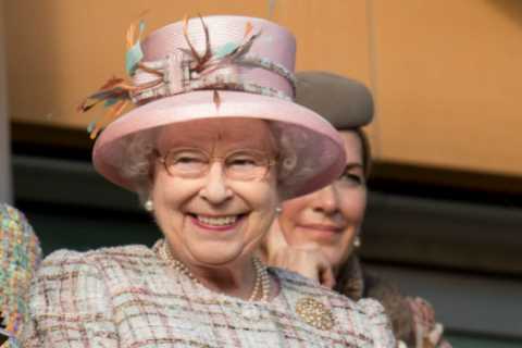 How was the Queen’s death announced?