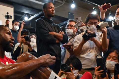 Floyd Mayweather vs Mikuru Asakura live stream and on TV guide – how to watch Japan exhibition bout ..