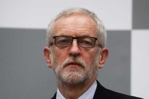 Jeremy Corbyn slams Labour for opening their conference with ‘God Save The King’
