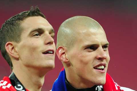 Fans hail Martin Skrtel ‘a warrior’ after Liverpool legend in sickening clash of heads with Man..