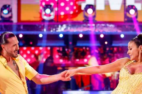 Furious Strictly fans blast ‘unfair’ treatment of Kym Marsh as she kicked off the 20th series