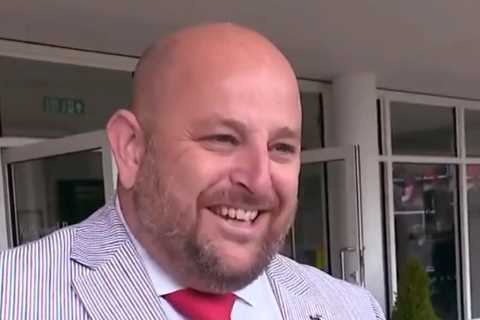 I’m a plumber by trade but just pocketed £545,000 after my life-changing investment – now I’m off..