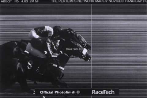 Trainer’s freak prediction comes true as two of his horses win the SAME race in what’s believed to..