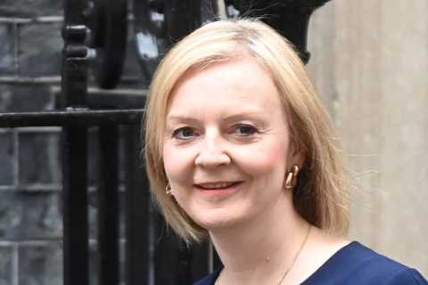 Liz Truss vows to SLASH net migration – but won’t cap immigration numbers