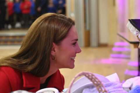 Kate Middleton reveals adorable detail about Princess Charlotte as she meets little girl, 2, with..